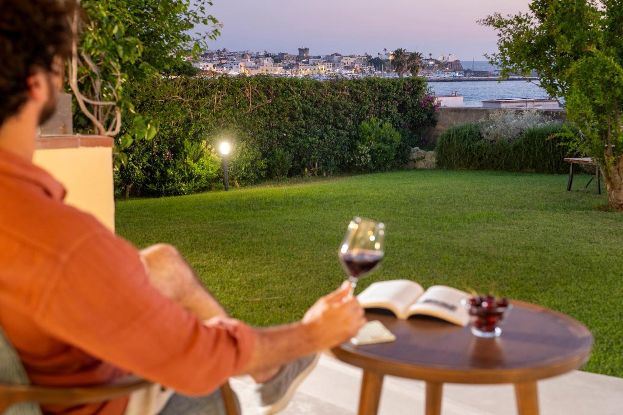 Orablu Executive Villas Forio di Ischia Exteriér fotografie